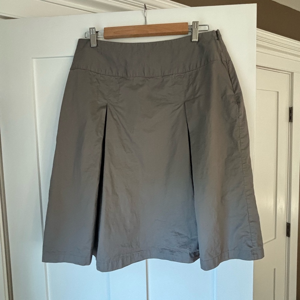 Calvin Klein lightweight cotton skirt, size 10
